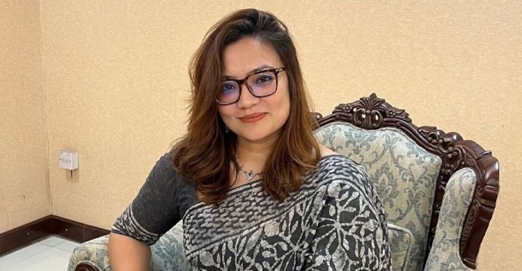 ঢাবির সহকারী প্রক্টরের দায়িত্ব ছাড়লেন মোনামি