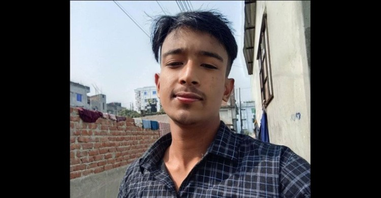 মোবাইলে প্রেম, প্রেমিকা ২ সন্তানের মা জানতে পেরে বিষপানে তরুণের আত্মহত্যা