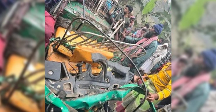 রাজশাহীতে সিএনজি-ভটভটির মুখোমুখি সংঘর্ষ, নিহত ৩